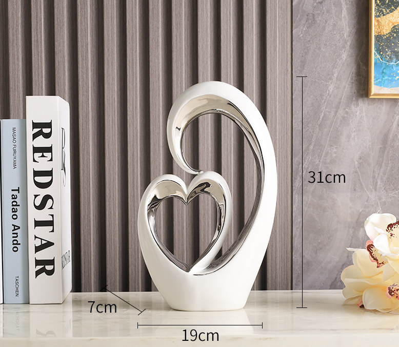 Modern Creative Heart-to-Heart Gold or Silver Statue Decor for Home