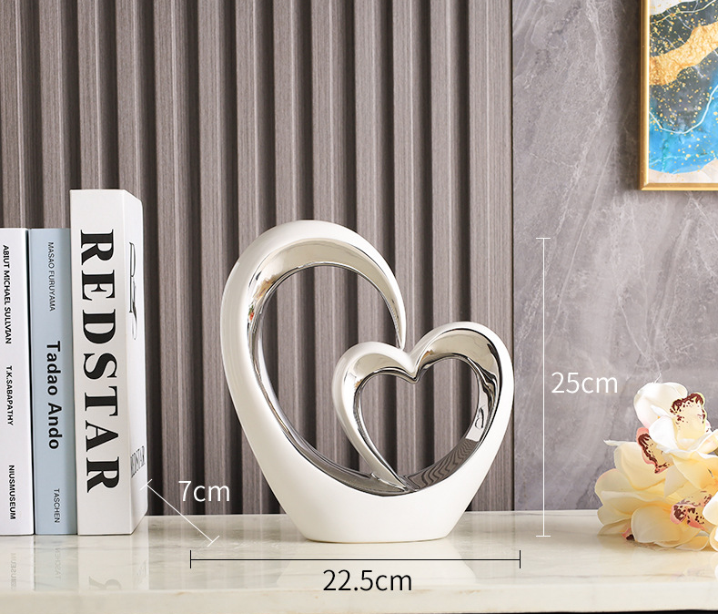 Modern Creative Heart-to-Heart Gold or Silver Statue Decor for Home