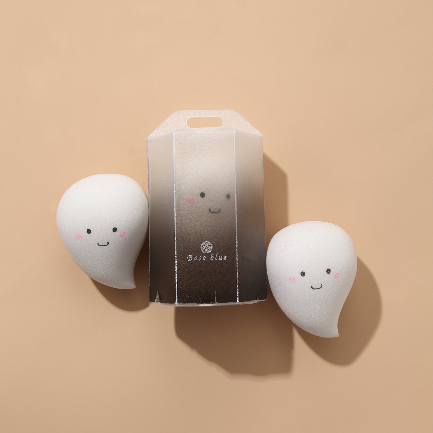 Glowing Ghost Makeup Sponge